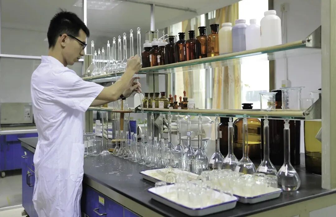 荣誉加冕 实力见证｜鹰牌陶瓷荣膺“陶瓷十大品牌”(图8)