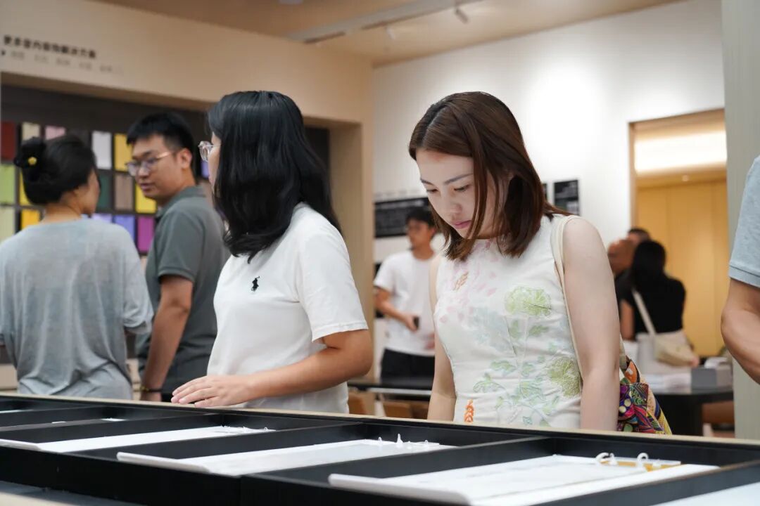 风起处,万物生 | 鹰牌新材战略发布会圆满落幕!(图16) 风起处,万物生 | 鹰牌新材战略发布会圆满落幕!(图16)