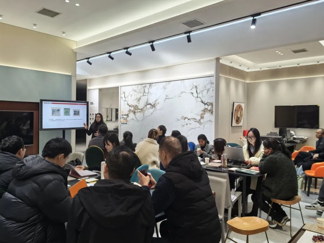 终端赋能 聚力增长|2025鹰牌陶瓷+新材培训会【天津站】顺利举行(图1) 终端赋能 聚力增长|2025鹰牌陶瓷+新材培训会【天津站】顺利举行(图1)