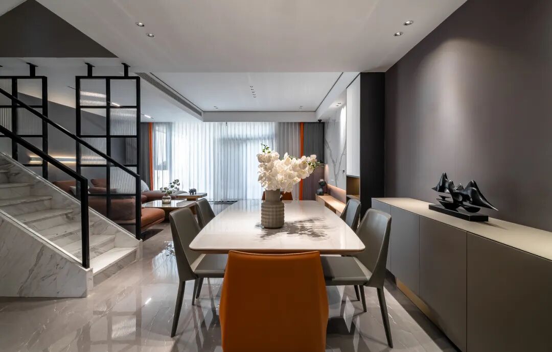 百万案例|280m²现代简约风,简单又不失质感,住的超舒心(图8) 百万案例|280m²现代简约风,简单又不失质感,住的超舒心(图8)