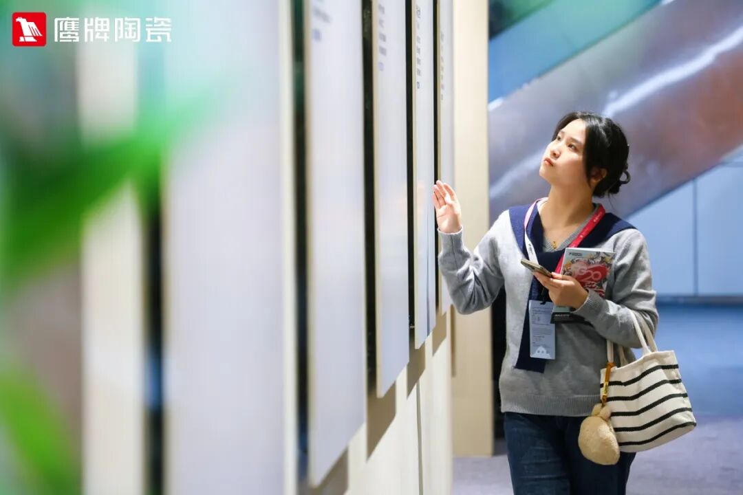 精彩绽放!鹰牌陶瓷广州设计周精彩瞬间回顾(图5) 精彩绽放!鹰牌陶瓷广州设计周精彩瞬间回顾(图5)